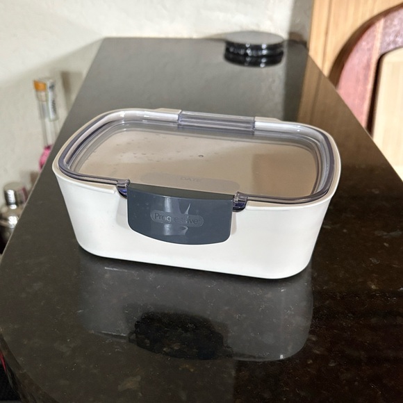 Progressive Mini Deli ProKeeper - Picture 7 of 7